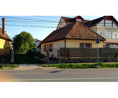 Vand casa cu gradina