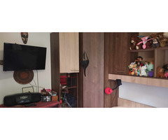 VÂND apartament de două camere (52500 euro) sau schimb cu o garsonieră și suma de 19000 euro