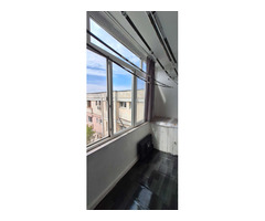 2 CAMERE DECOMANDATE