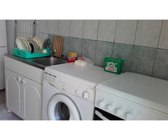 Garsoniera la curte, sector 1, pentru o studenta la Agronomie/ SNSPA,etc