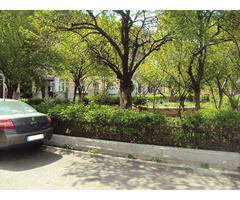 Parcul Carol – Arenele Romane (Str Cutitul de Argint) -  Apartament 3 camere,in Imobil P+E2