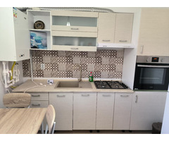 Vand garsoniera decomandata si mobilata