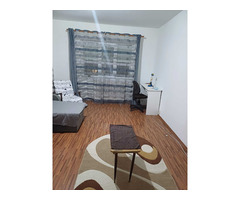 Dau in chirie apartament cu 3 camere, in cartierul Rogerius