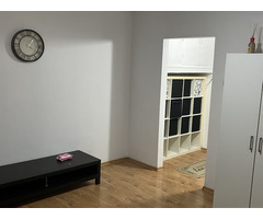 Garsoniera Dristor metrou