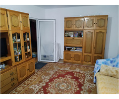 Apartament 3 camere decomandat, 71 mp, etaj 2, 2 băi, complet mobilat –  Berca