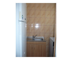 Ofer spre închiriere garsonieră