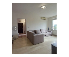 Scoala Alexandru Cel Bun, apartament 3 camere 77 mp cu CT