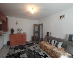 Apartament doua camere semidecomandat