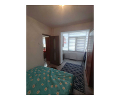 Apartament doua camere semidecomandat