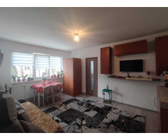 Apartament doua camere semidecomandat