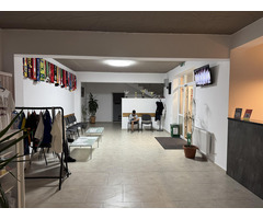 Cladire comerciala Bussines  Curte generoasa Popesti Leordeni