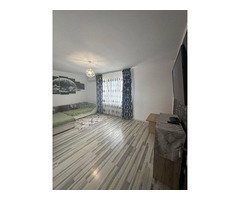 Apartament 3 camere  vand sau schimb