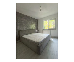 Apartament 3 camere, semidecomandat, etajul 1, Nord