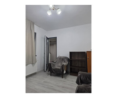 Garsonieră modernă de închiriat