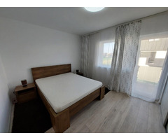 Ofer spre inchiriere apartament cu 2 camere zona foarte buna