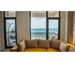 Vedere Frontala La Mare