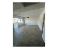 Proprietar, vand apartament 2 camere, complet renovat, zona Decebal-Voronet