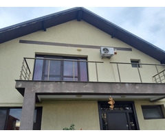 Vand vila individuala complet utilata si mobilata