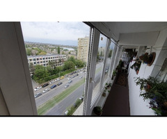 Proprietar, vand apartament 3 camere, decomandat, sos. Pantelimon