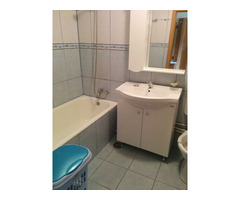 Închiriez apartament 2 camere cu centrală termică zona Ciupercă 1 Mai